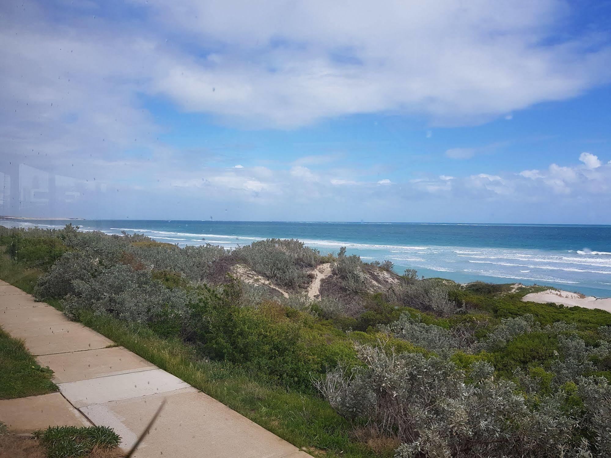The African Reef Geraldton Exterior foto